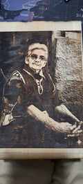 Retrato grabado a láser en madera nativa del sur de Chile – trabajo personalizado ArtMonia